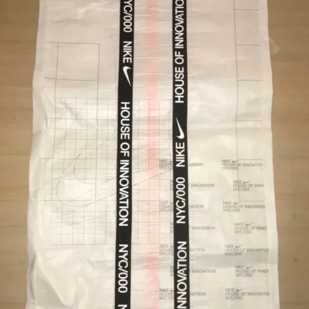 Nike House of Innovation Travel Garment Bag
